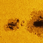 L'incroyable groupe de taches solaires AR1302 vu le 25 septembre dans un télescope de 250 mm de diamètre